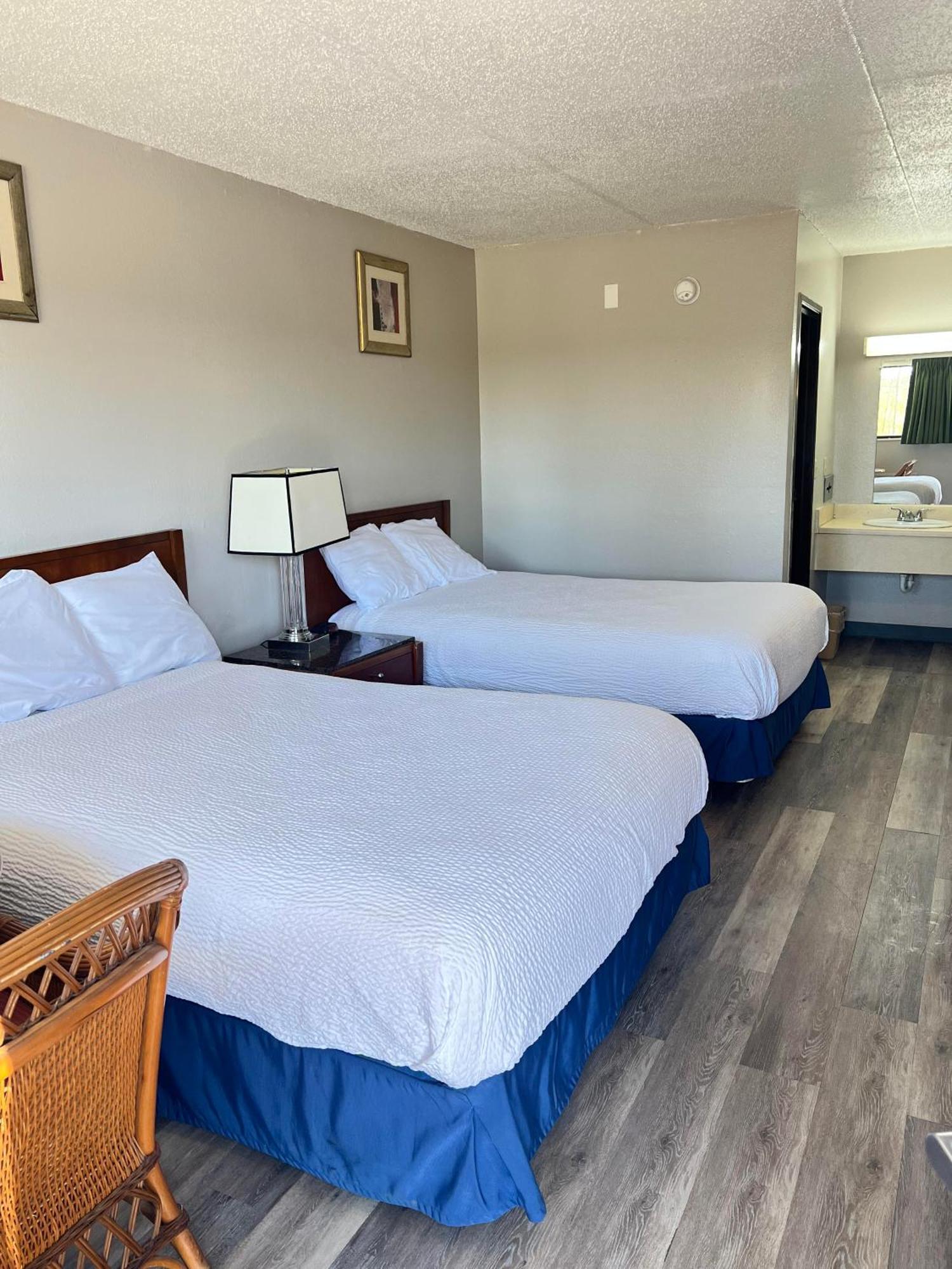 Days Inn Of 约克 外观 照片